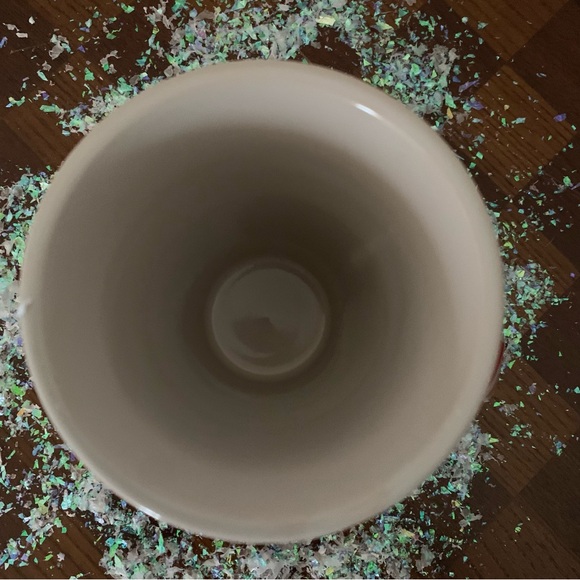 Set of Two Tall Laura Secord Mugs - Picture 2 of 5